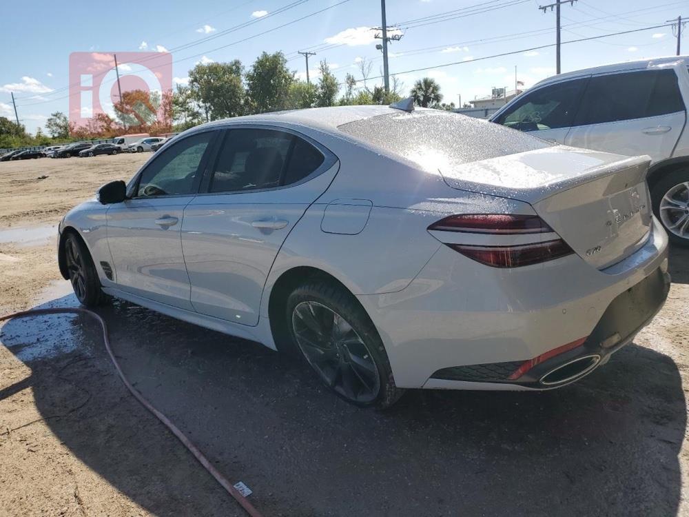 جنسس G70